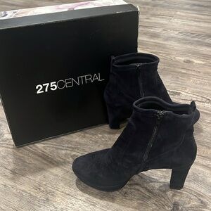 275 Central Navy Blue Suede Ankle Boots Size 39